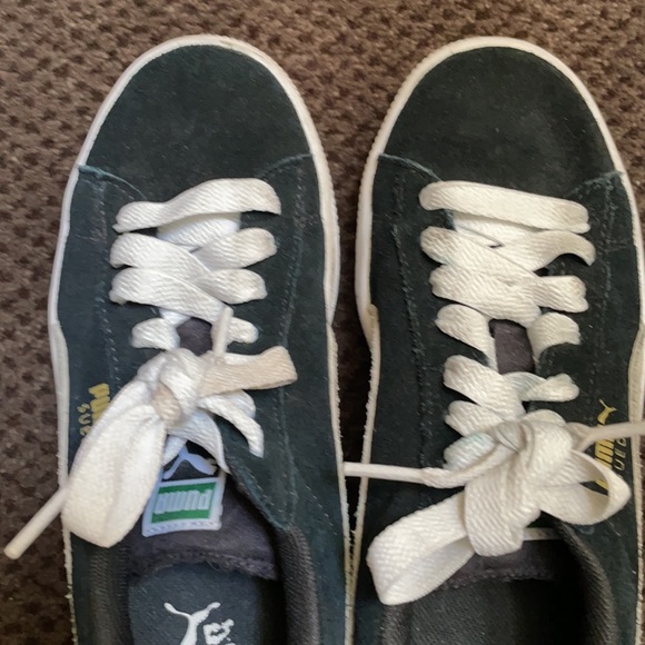 Black suede puma sneakers size 5 - Picture 4 of 4